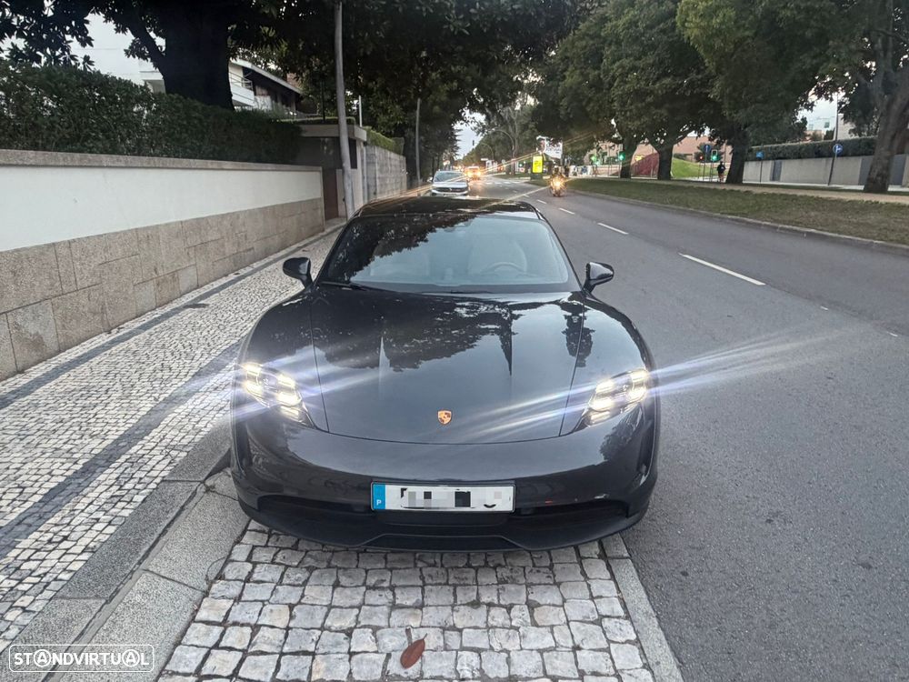 Porsche Taycan Sport Turismo 4S - 9