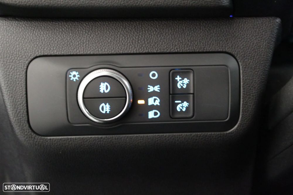 Ford Kuga 1.5 EcoBoost ST-LINE - 21