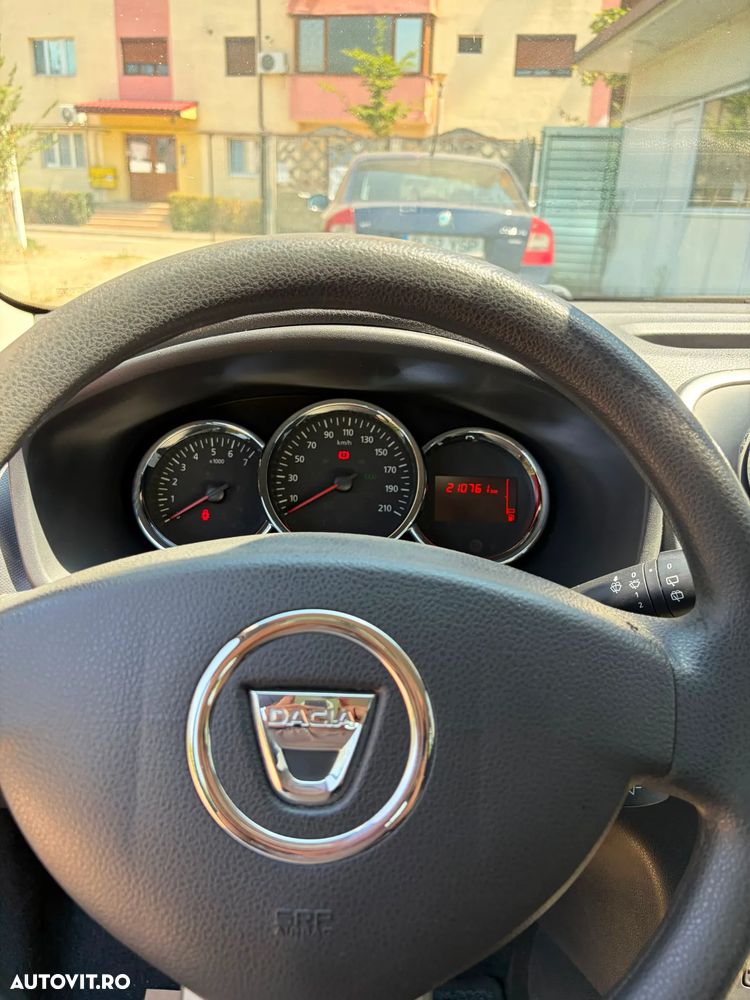 Dacia Sandero TCe 90 Laureate - 10