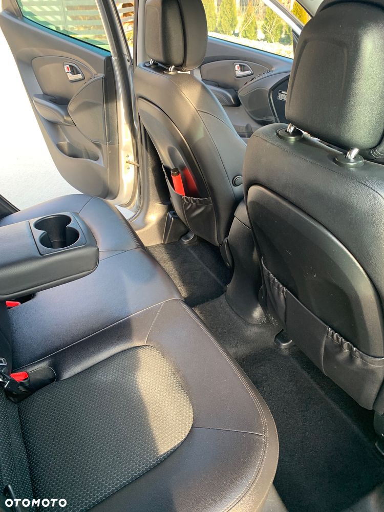 Hyundai ix35 2.0 CRDi Premium 4WD - 2