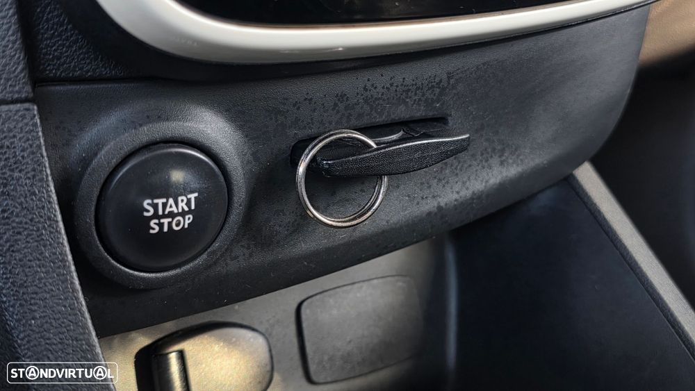 Renault Clio 1.5 dCi Zen - 24