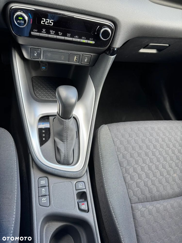Toyota Yaris Hybrid 1.5 Comfort - 15