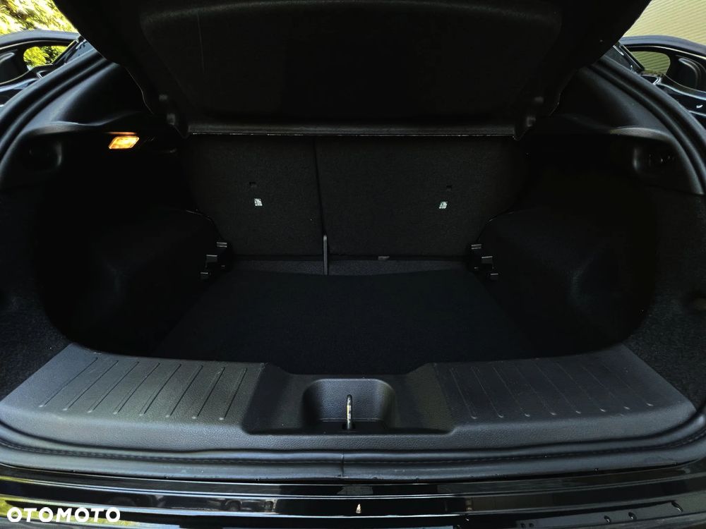 Nissan Juke 1.0 DIG-T DCT N-Connecta - 37