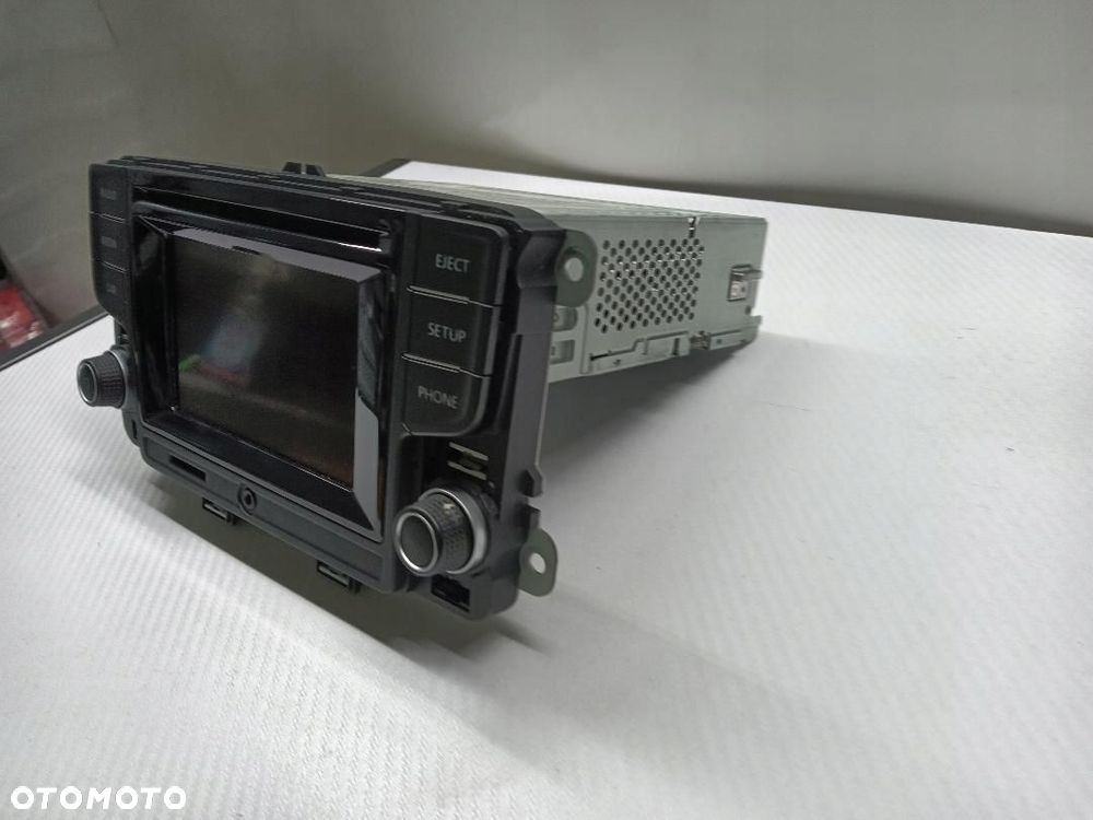 RADIO SAMOCHODOWE VW GOLF V POLO 6C0035869B - 4