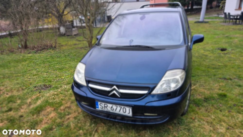 Citroën C8 2.0 SX - 4