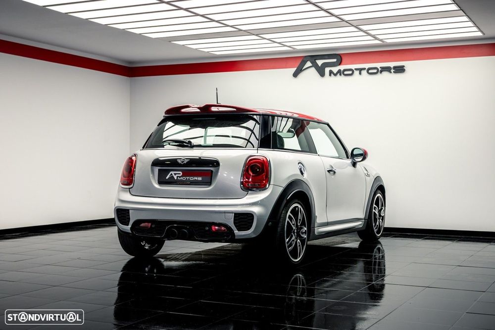 MINI 3 Portas John Cooper Works - 10