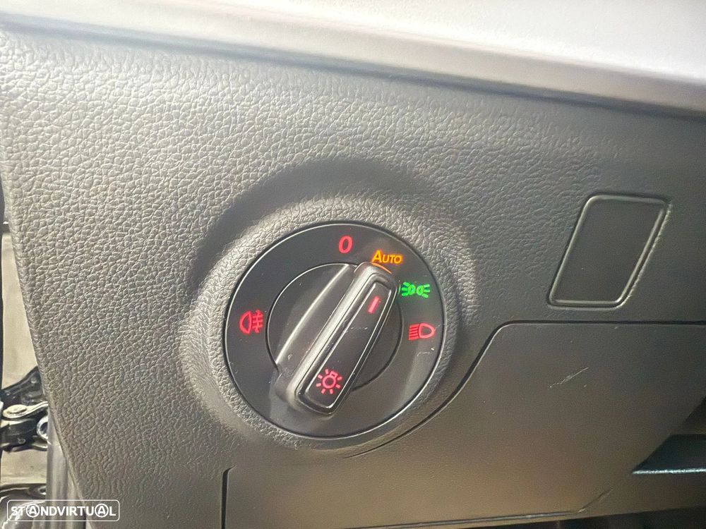 SEAT Arona 1.0 TSI FR - 28