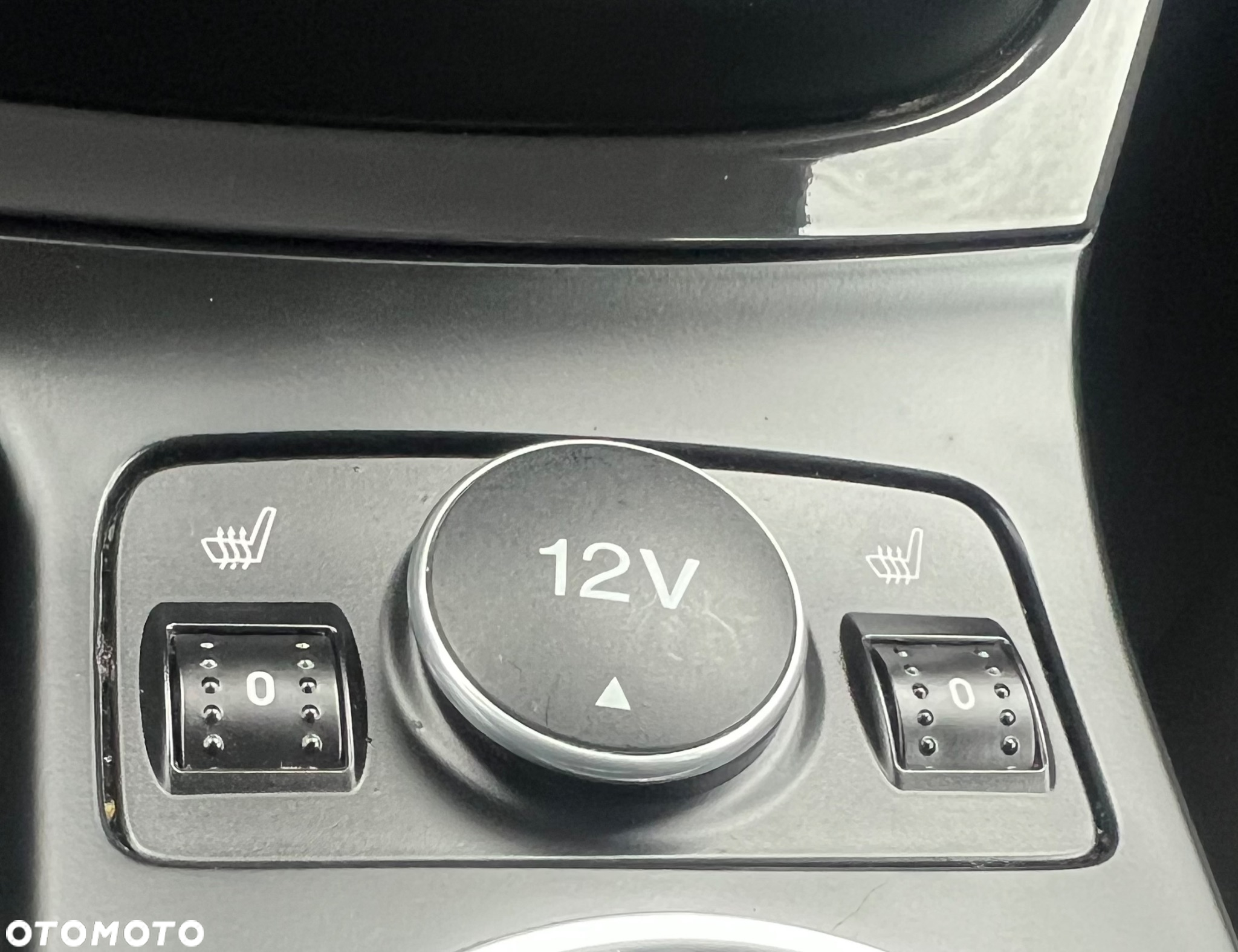 Ford Kuga - 28