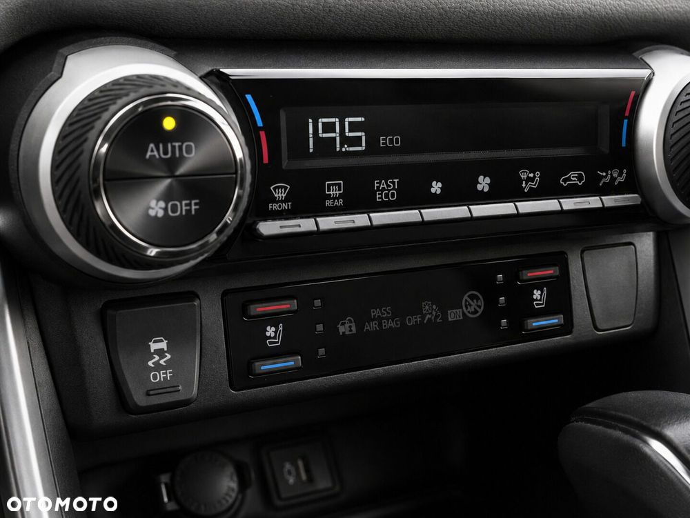 Toyota RAV4 - 27
