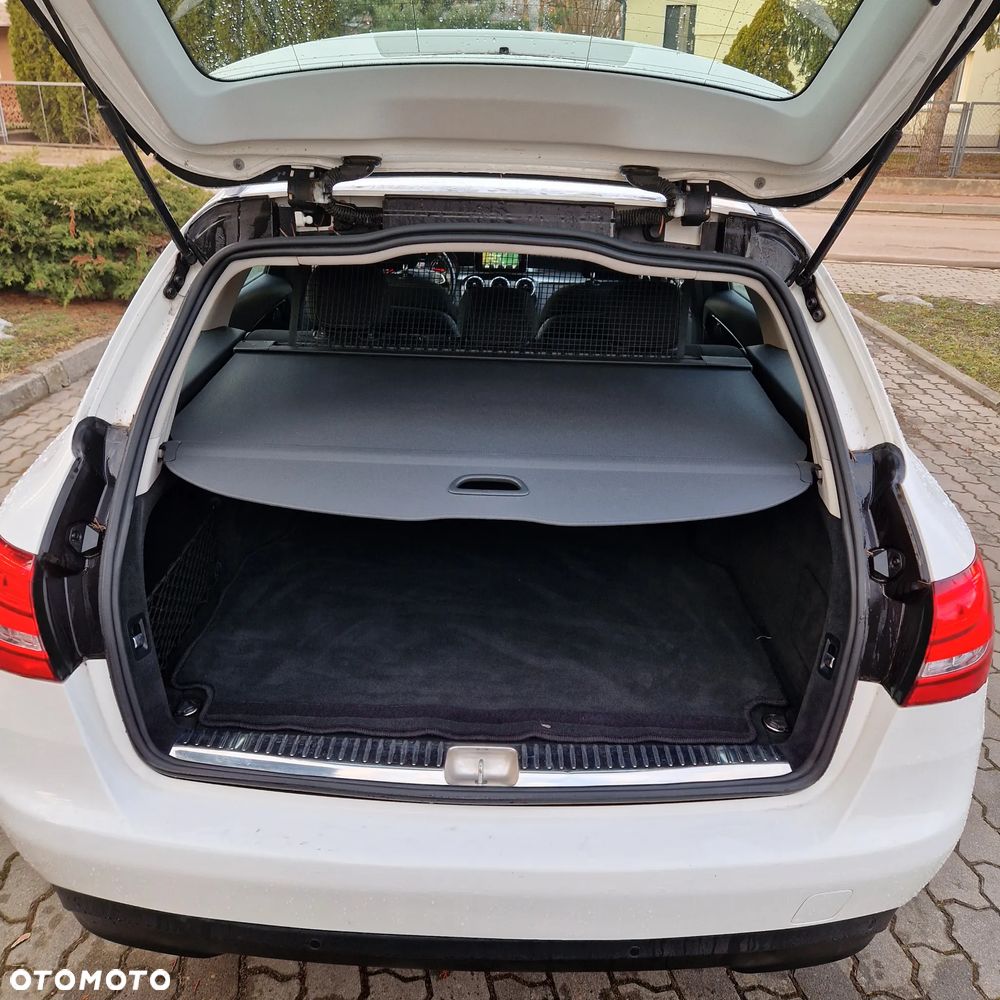Mercedes-Benz Klasa C 200 (BlueTEC) d Avantgarde - 24