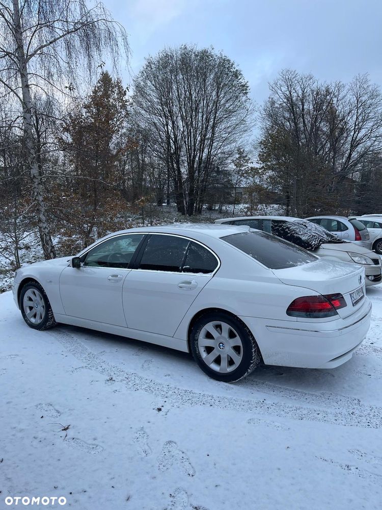 BMW Seria 7 740Li - 12
