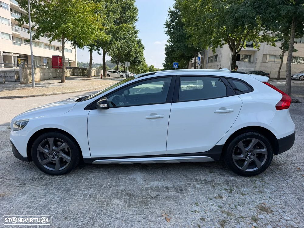 Volvo V40 Cross Country 2.0 D2 Summum - 32