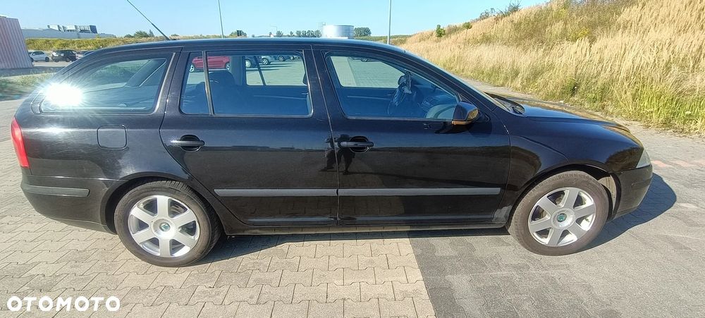 Skoda Octavia 1.6 Elegance - 3