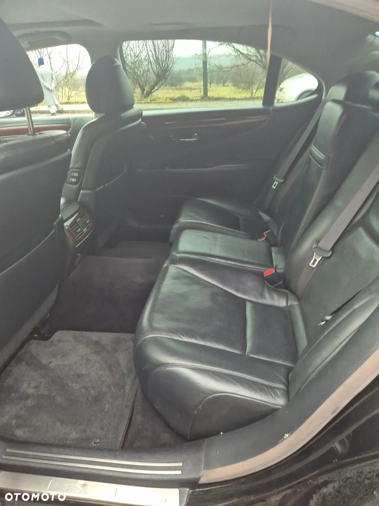 Lexus LS 460 Ambience Line + Impression Line - 13