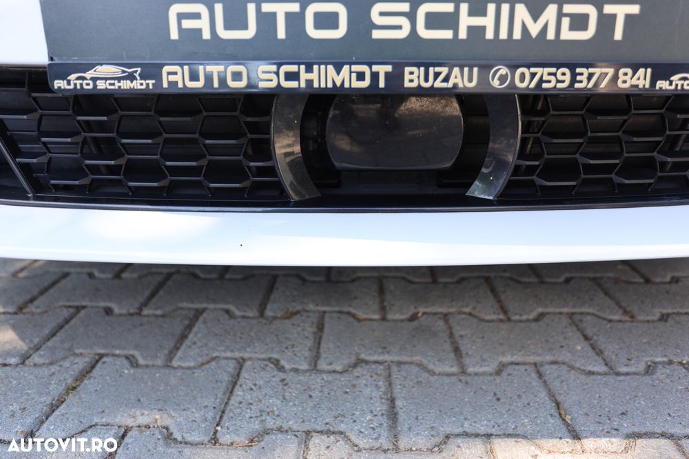 BMW Seria 5 530e Aut. M Sport Edition - 16