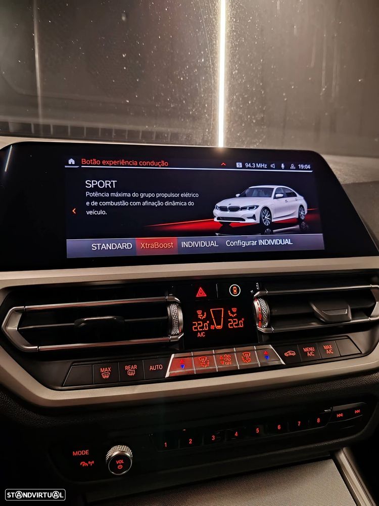 BMW 330 e Aut. Sport Line - 13