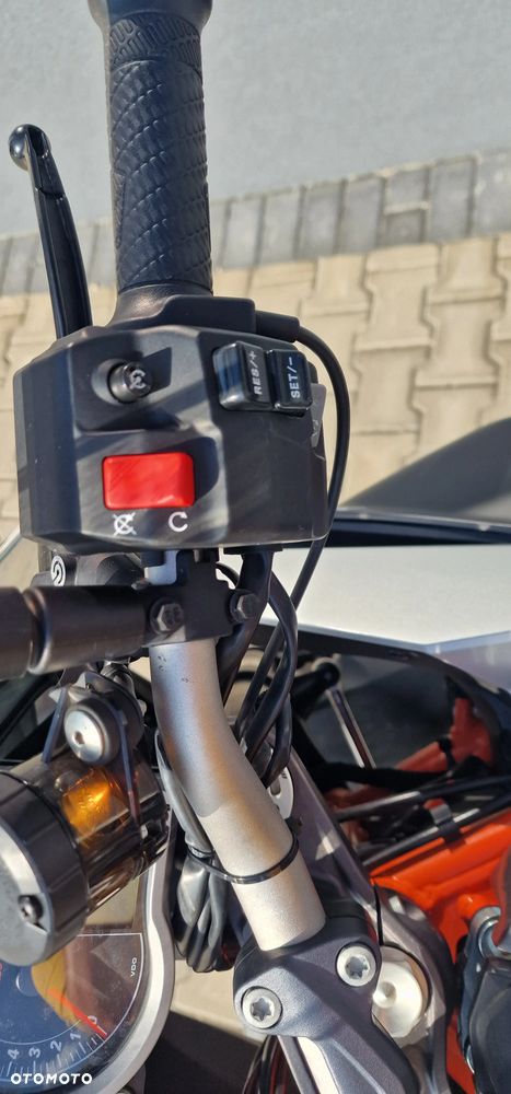 KTM Super Duke - 16