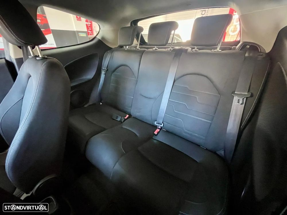Alfa Romeo MiTo 1.3 JTD Distinctive - 8