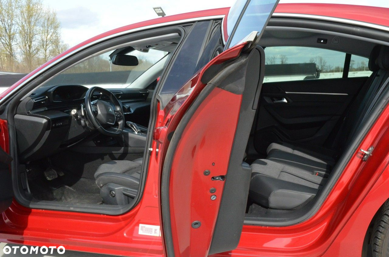 Peugeot 508 2.0 HDi Allure - 32