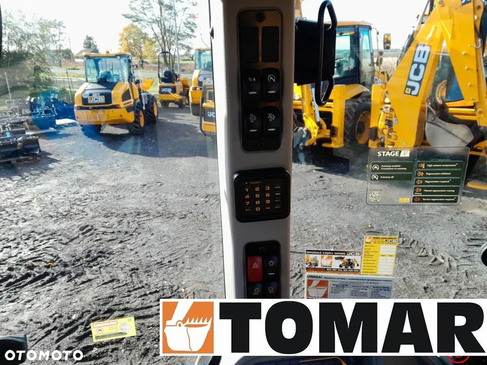 JCB 3CX COMPACT 2021R - 23