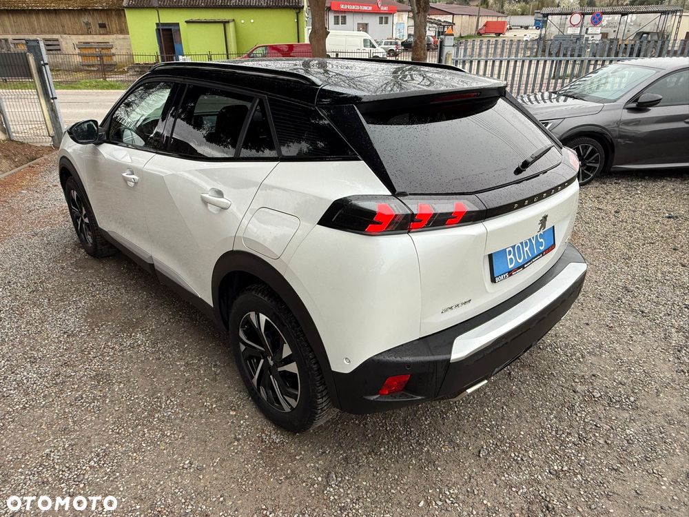 Peugeot 2008 PureTech 130 EAT8 GT Pack - 35