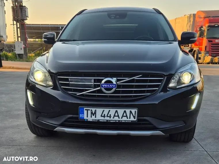 Volvo XC 60 D5AWD Summum - 1