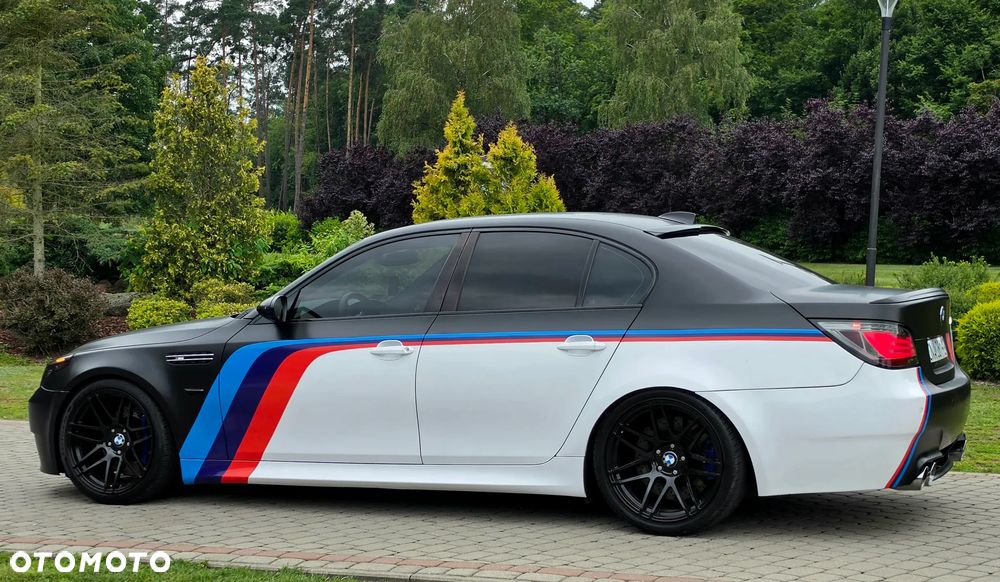BMW M5 Standard - 4