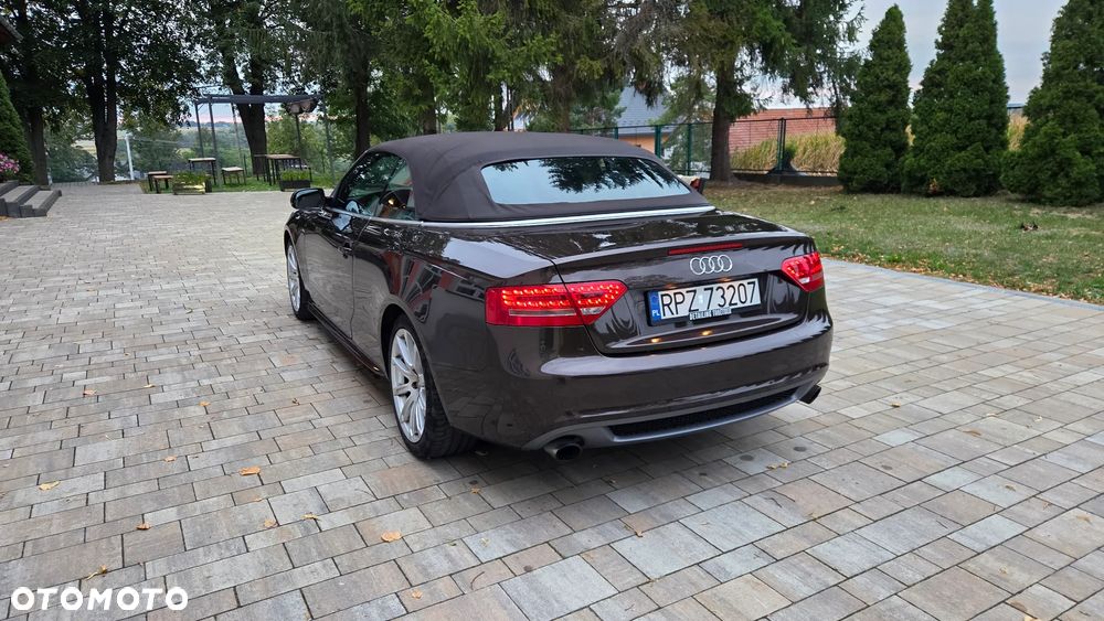Audi A5 Cabrio 2.0 TFSI quattro S tronic - 11