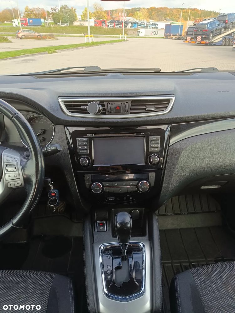 Nissan Qashqai 1.6 DCi N-Connecta Xtronic EU6 - 7
