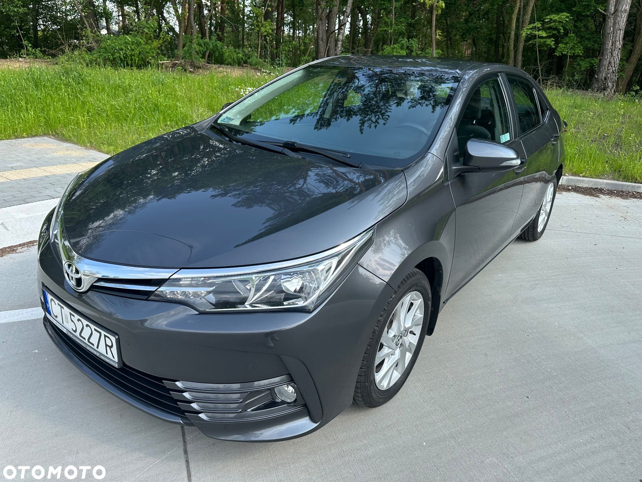 Toyota Corolla 1.6 Comfort - 1