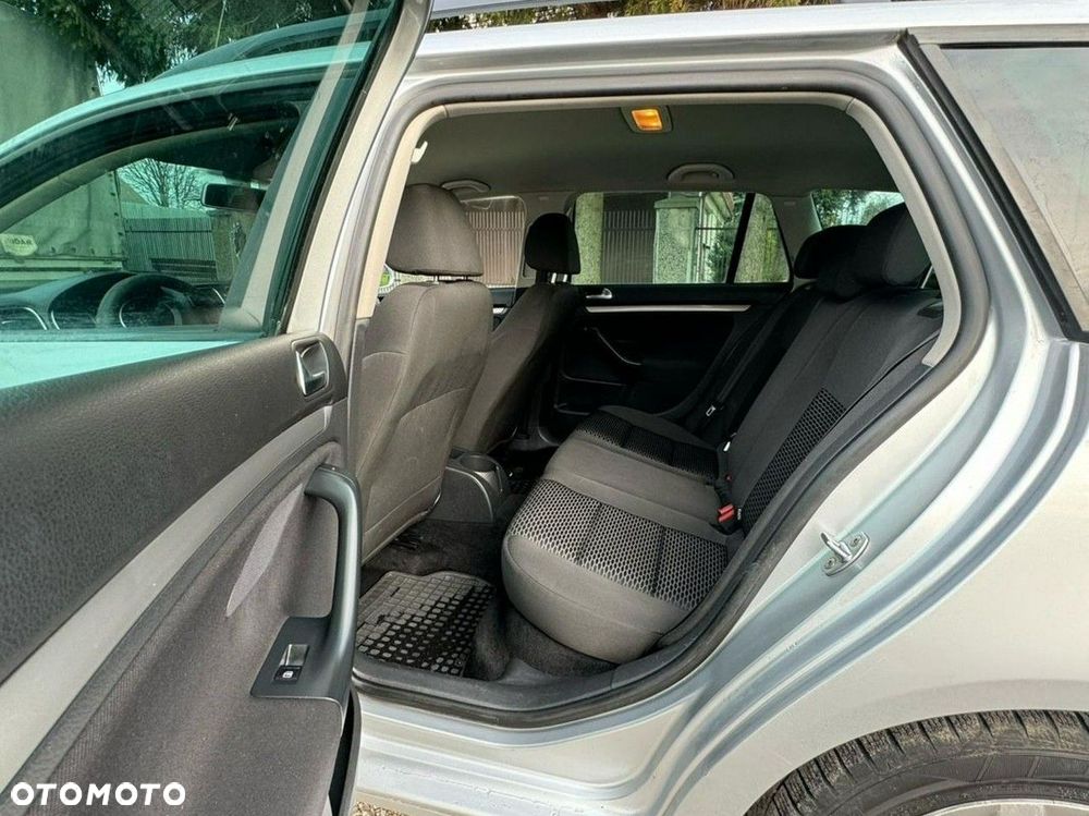 Volkswagen Golf Variant ver-vi-1-6-tdi-comfortline - 21