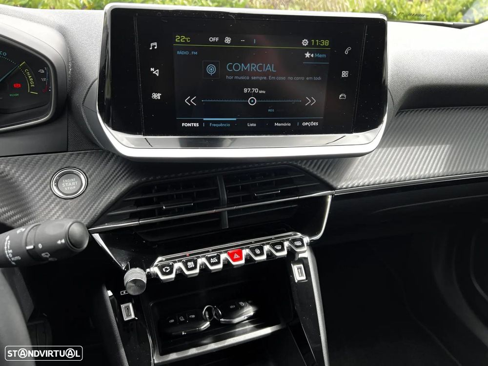 Peugeot e-2008 50 kWh Active Pack - 12