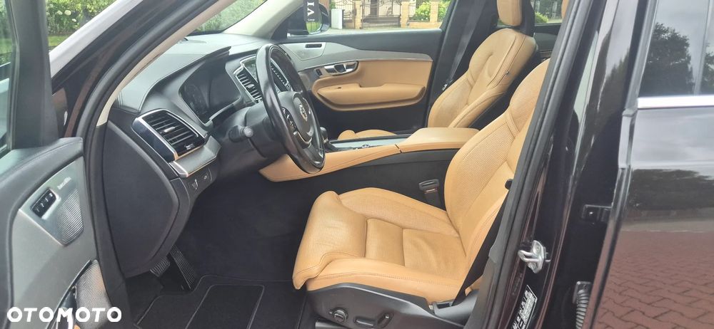 Volvo XC 90 D5 AWD Inscription 7os - 21