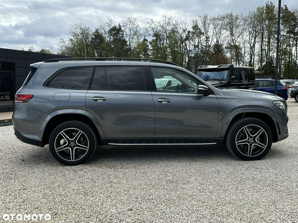 Mercedes-Benz GLS - 9