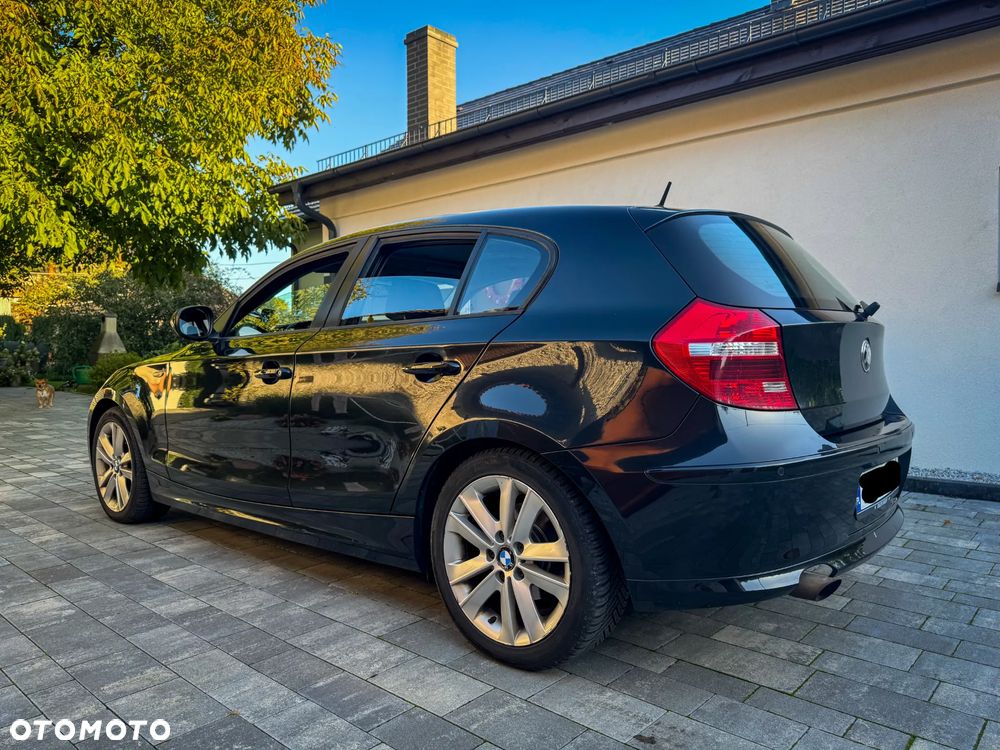 BMW Seria 1 116d - 6
