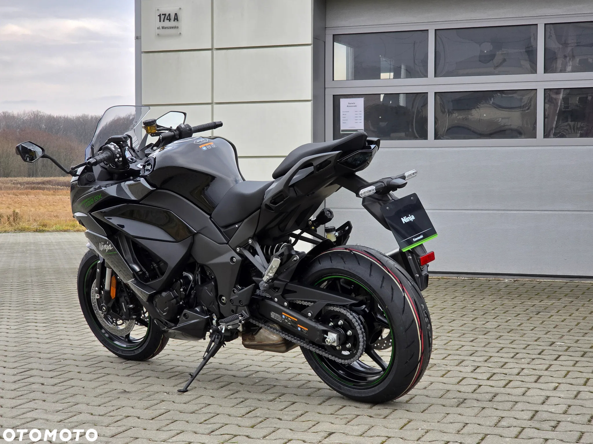 Kawasaki Ninja 1000 SX - 9