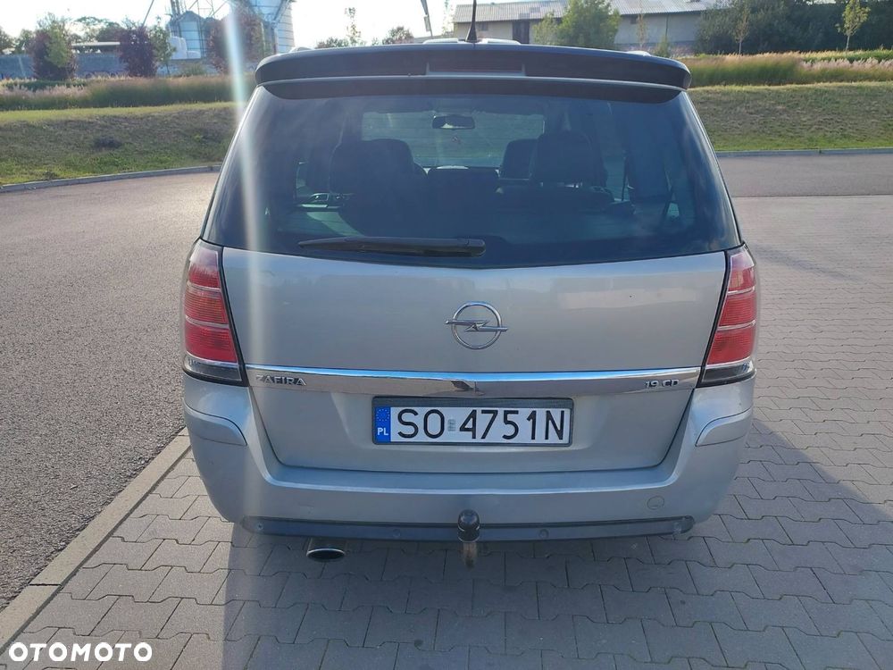 Opel Zafira - 6