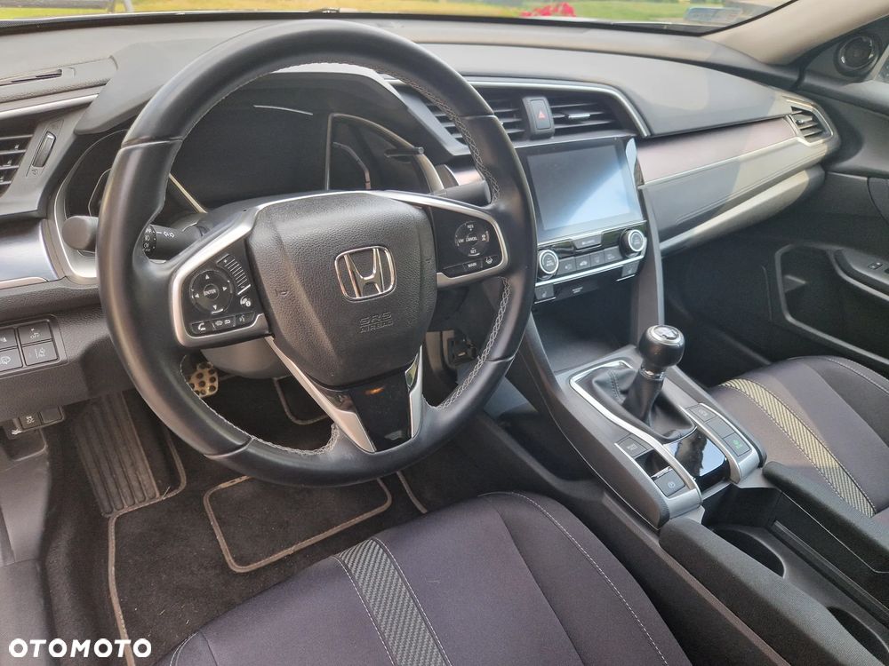Honda Civic 1.5 T Elegance - 13