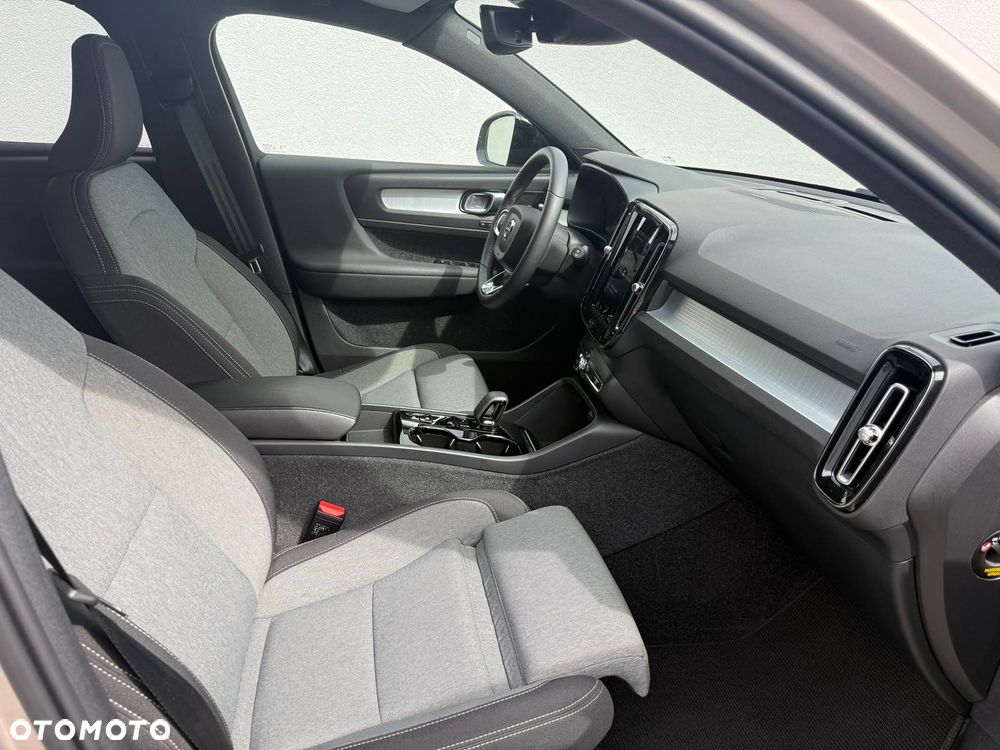 Volvo XC 40 T5 Plug-In Hybrid Plus Dark - 31