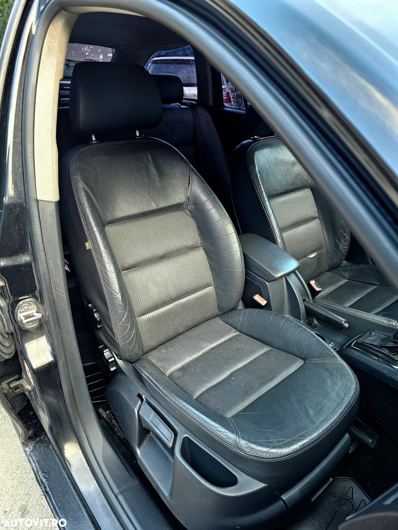 Skoda Octavia Combi 2.0 TDI Elegance Automatic - 7