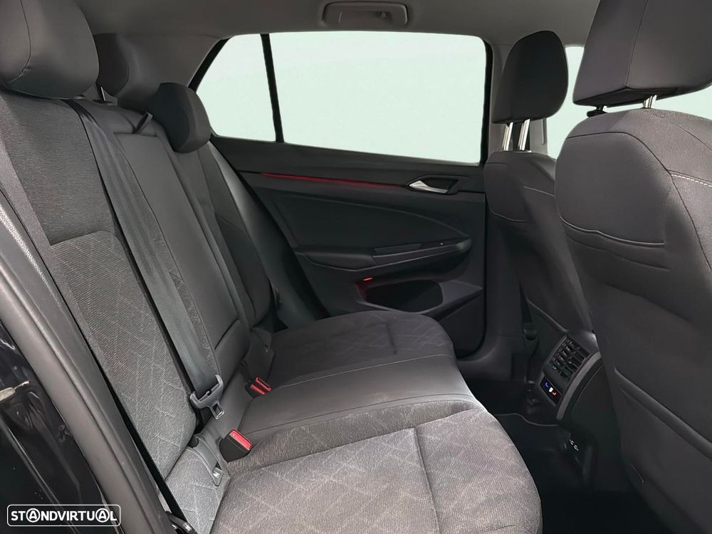 VW Golf 1.0 TSI Life - 19