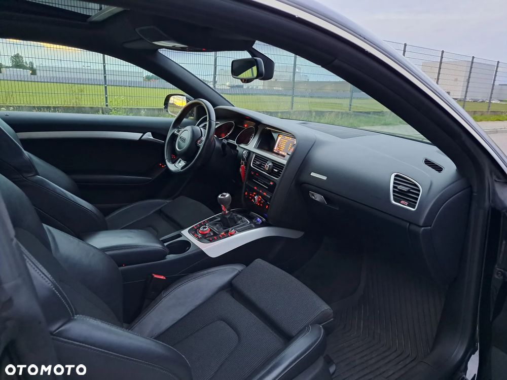 Audi A5 Coupé 2.0 TDI DPF quattro - 6