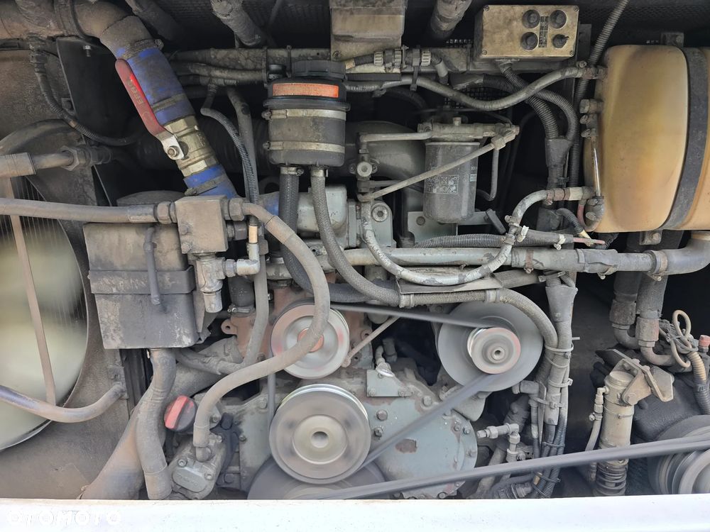 DAF SB 4000 - 9