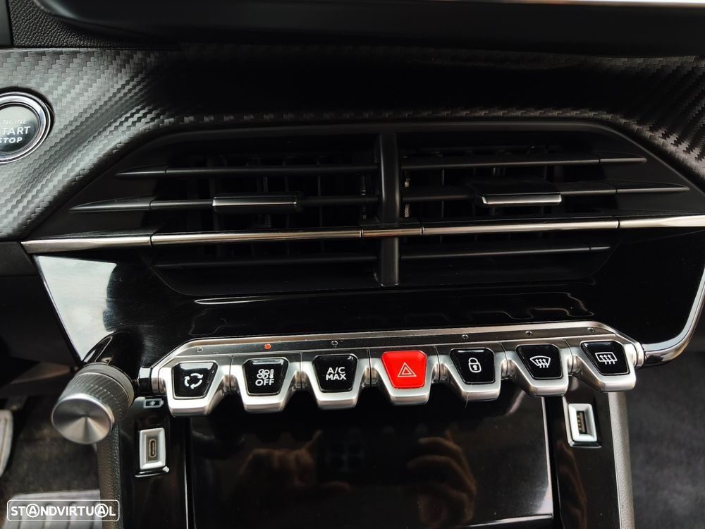 Peugeot 2008 BlueHDi 110 Allure Pack - 34