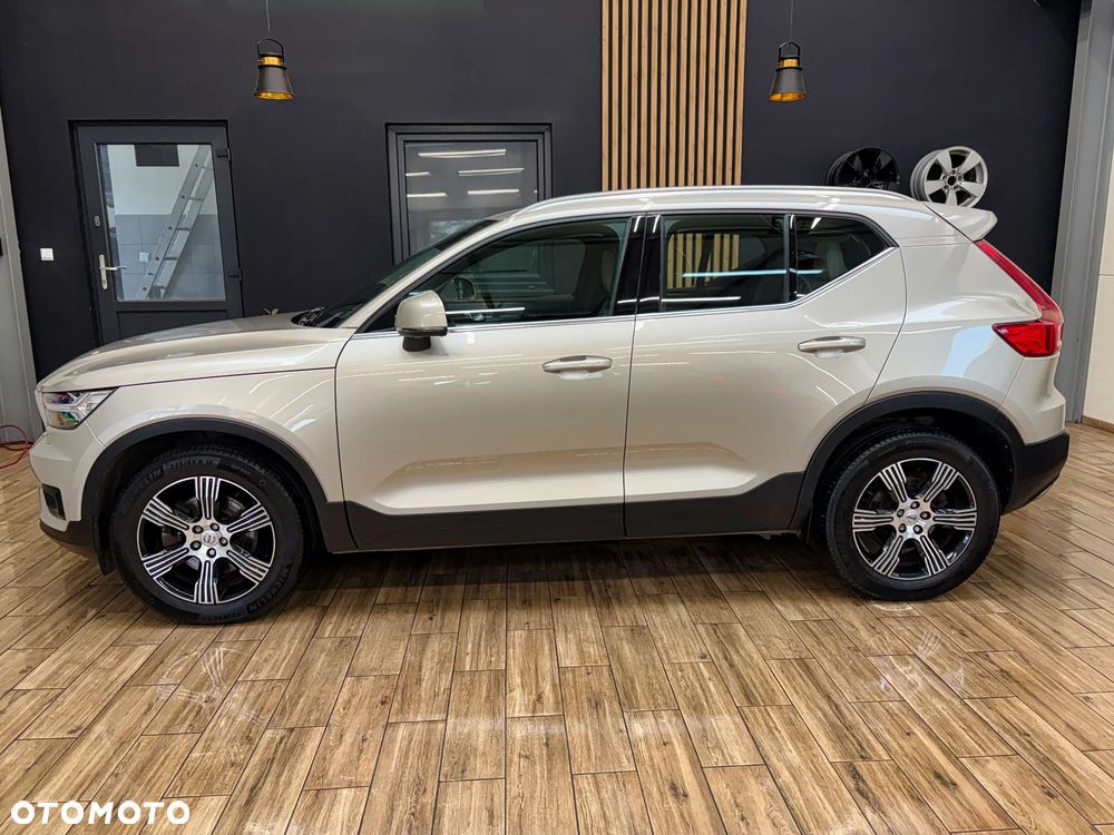 Volvo XC 40 T5 AWD Geartronic Inscription - 11