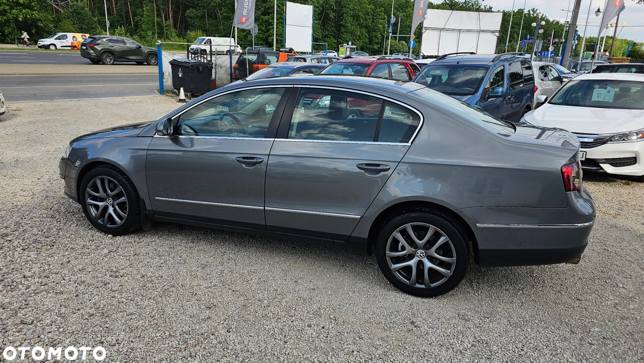 Volkswagen Passat 2.0 TSI Highline - 29
