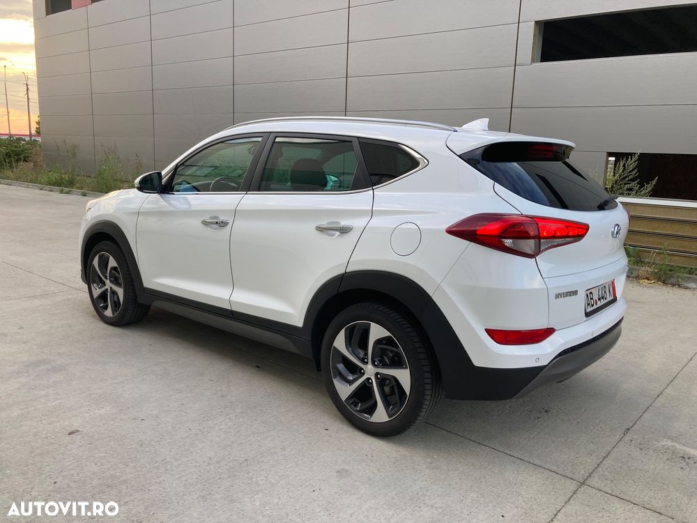 Hyundai Tucson 2.0 CRDI 4WD Premium - 11