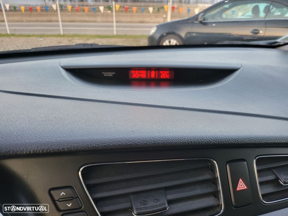 Kia Ceed 1.6 CRDi Prime - 22