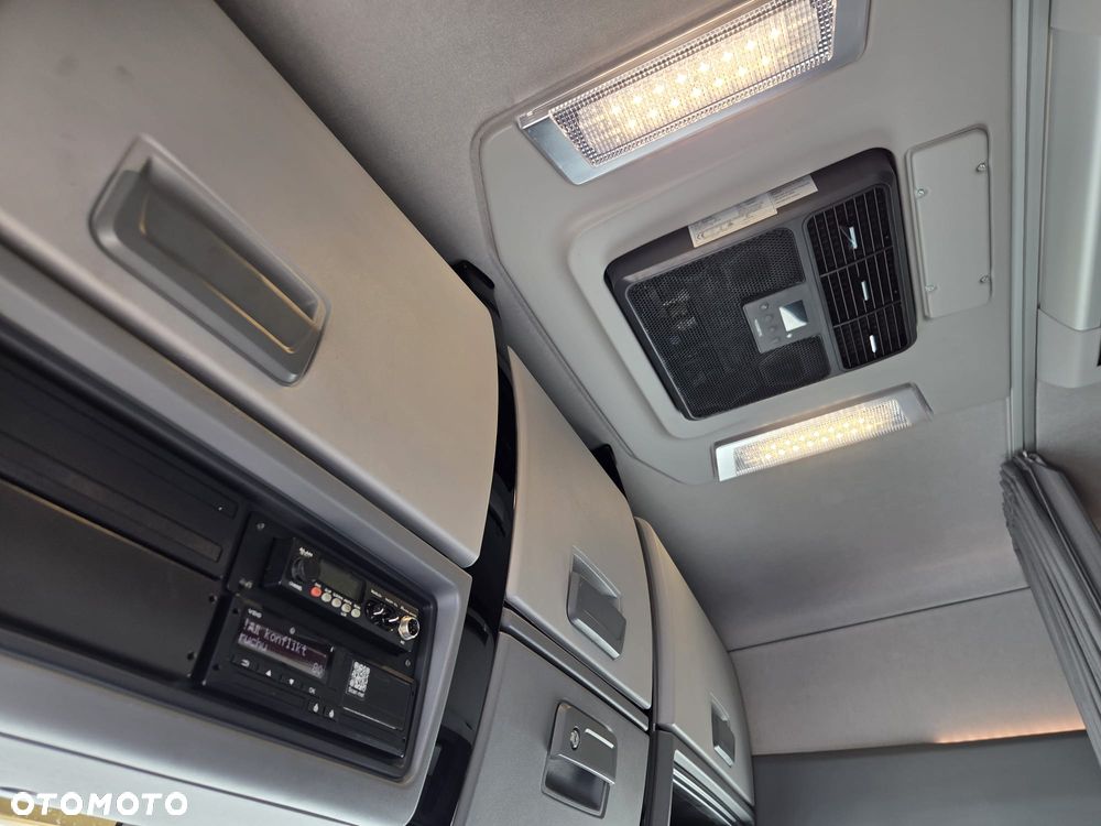 Renault T520 HIGH CAB/ ADR FL / Klimatyzacja postojowa / ALUFELGI / LED / - 16