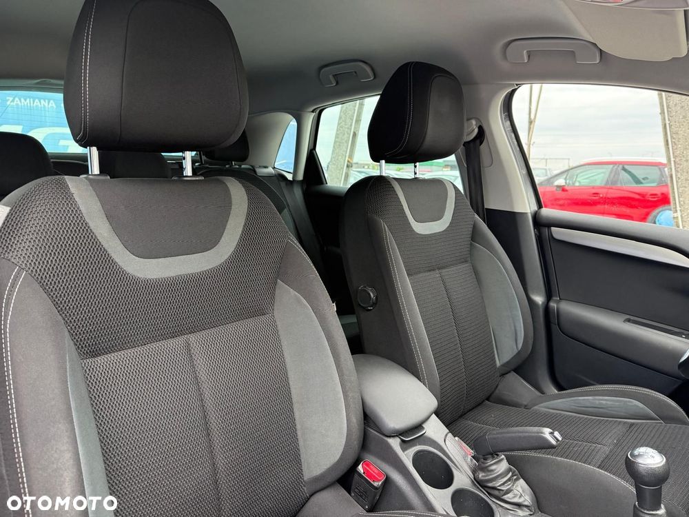 Citroën C4 1.2 PureTech Feel - 17